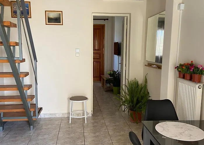 Beautiful Eos Awaits For Excursions * Nea Tiryntha